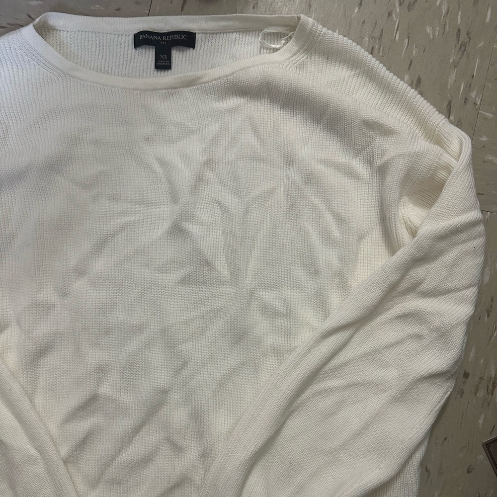 Banana republic white sweater